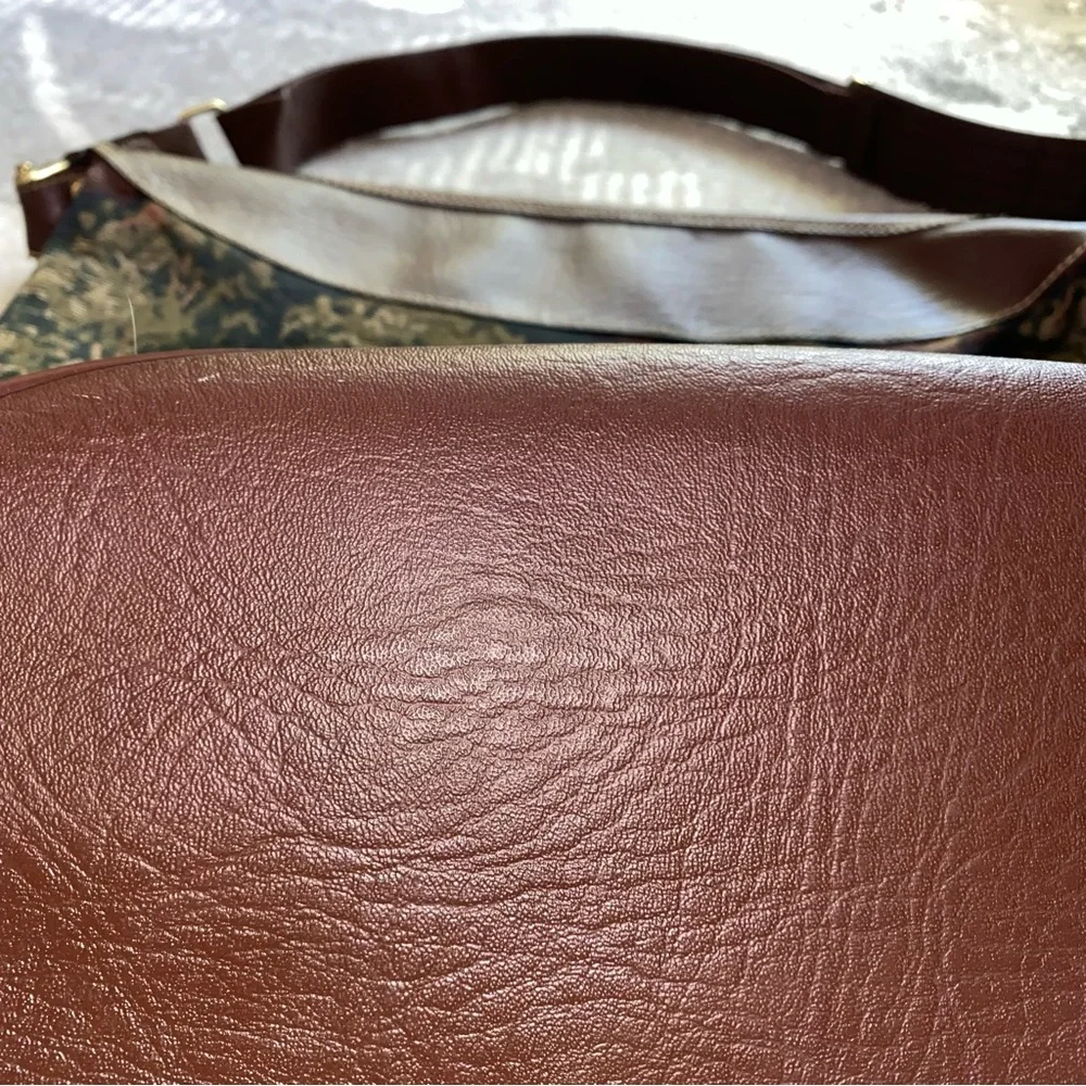Vintage Capezio Collection Fox Hunting Royal British Scene Dance Duffle Bag - Picture 5 of 16